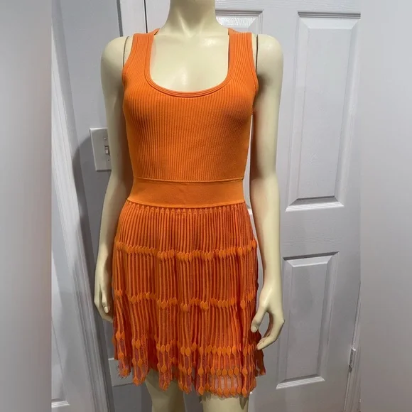 Milly  coral Sleeveless Knit Dress/ The size is medium but may fit size small. - Picture 5 of 14